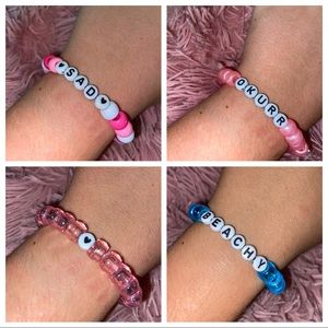 Vsco bead bracelet bundle